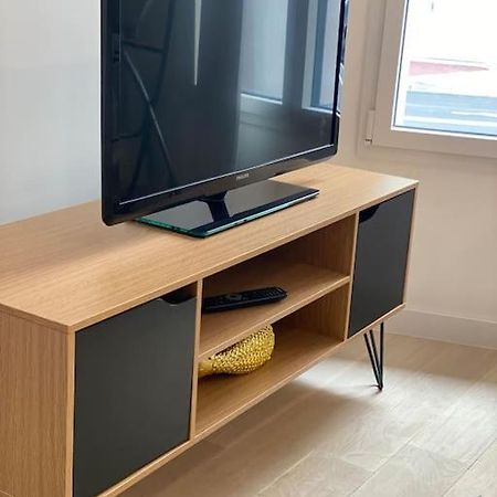 Brand New 1 Bedroom Flat With Parking- 5 Min Paris Pte De Versailles Issy-les-Moulineaux Zewnętrze zdjęcie